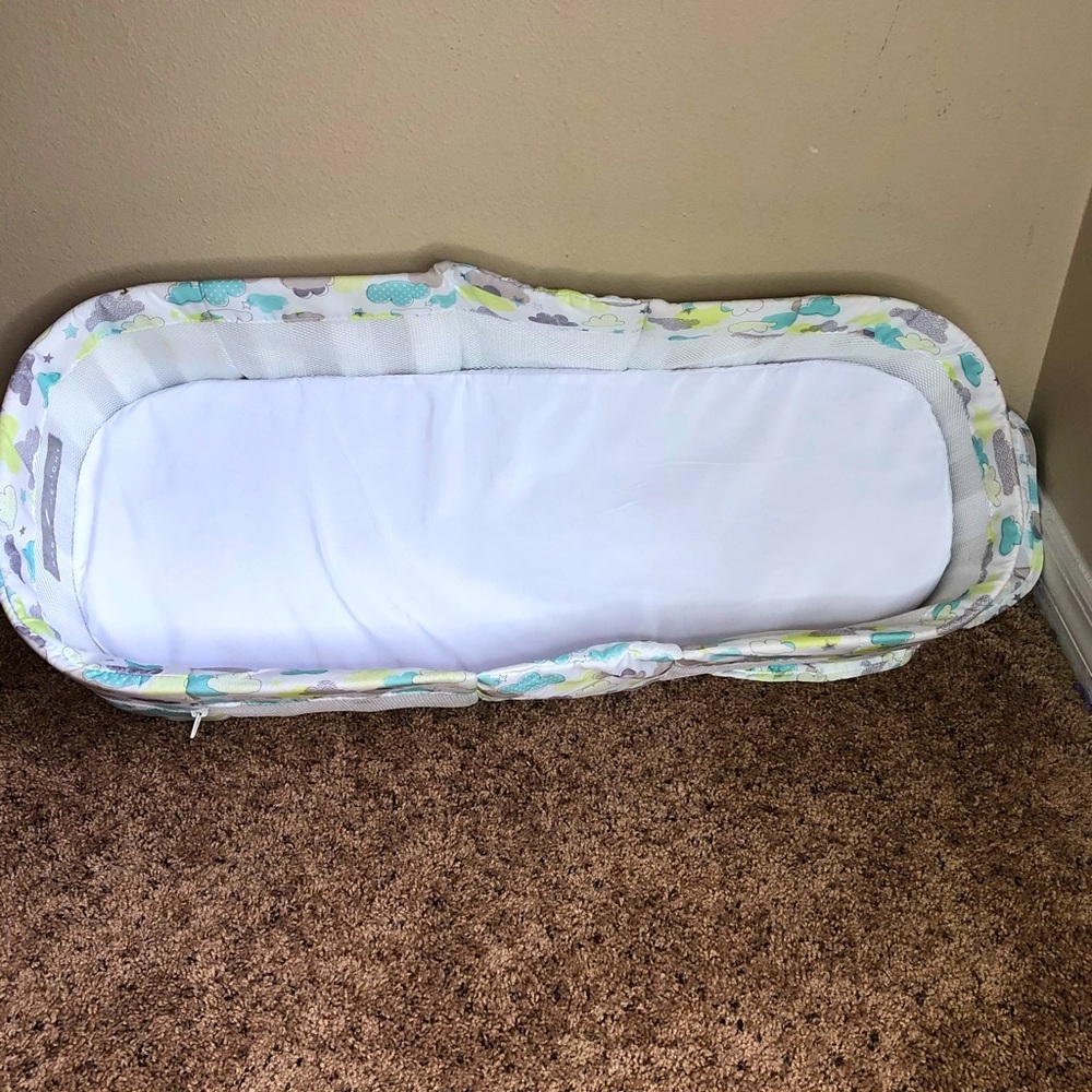 Baby Delight Portable Baby Bed